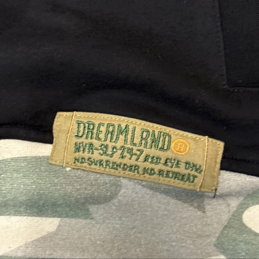 DREAMLAND Men’s Black Hoodie SZ M Embroidered Detail Patches No Surrender - Picture 10 of 14
